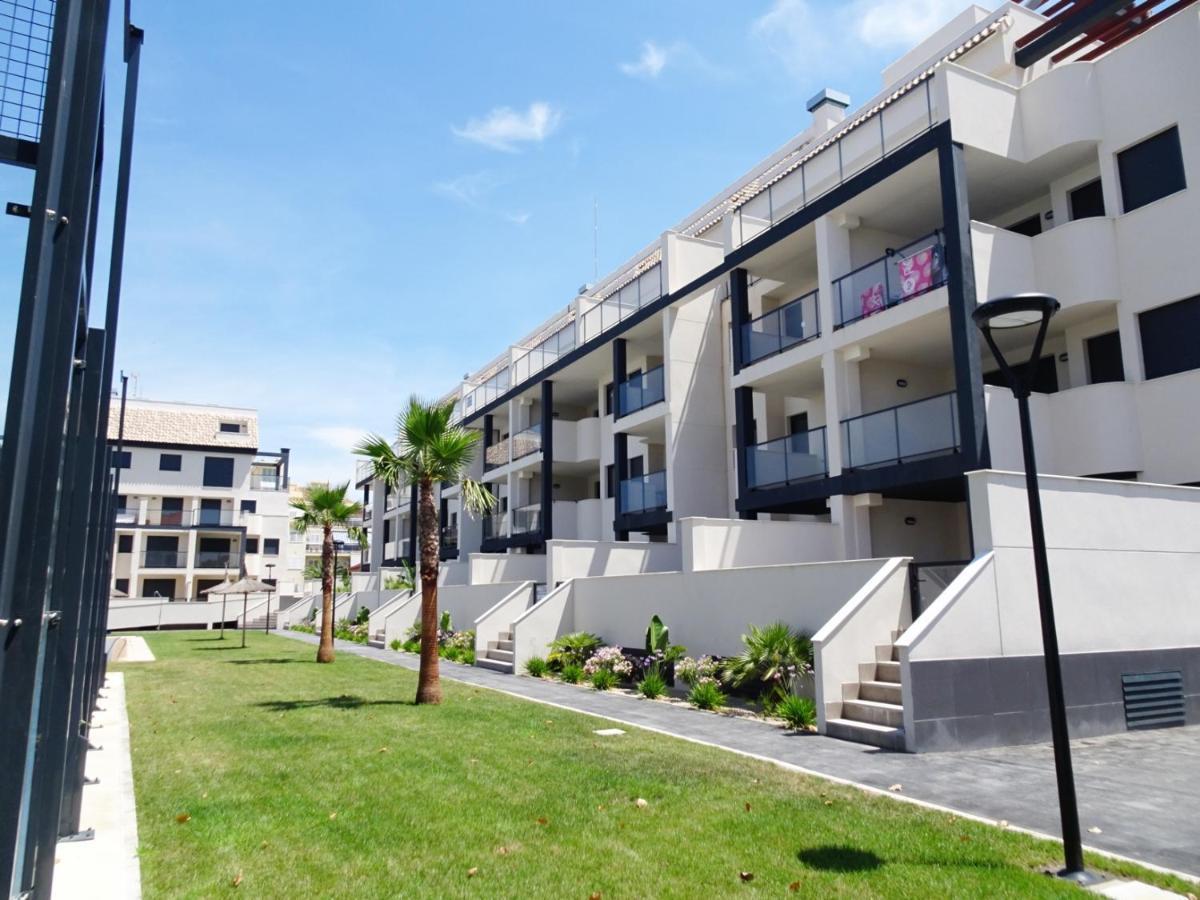 MAR JÓNICA - Las marinas Dénia Exterior foto