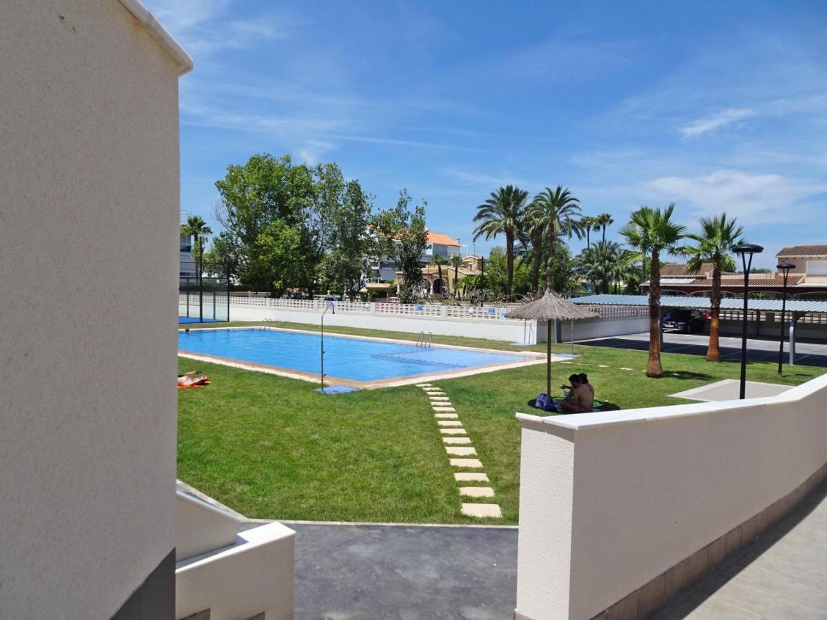 MAR JÓNICA - Las marinas Dénia Exterior foto
