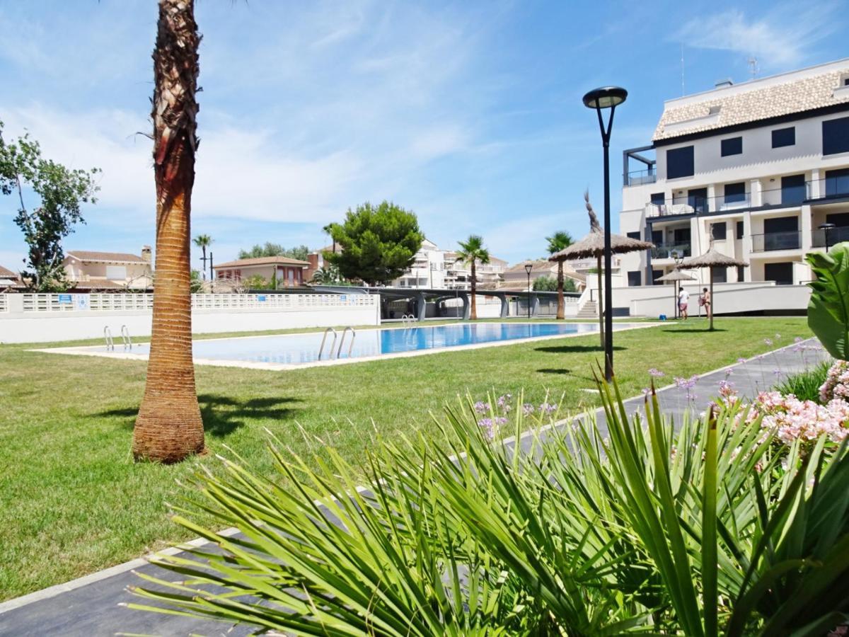 MAR JÓNICA - Las marinas Dénia Exterior foto