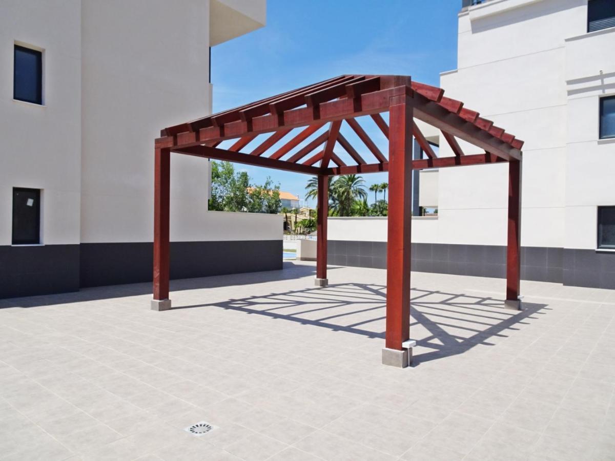 MAR JÓNICA - Las marinas Dénia Exterior foto